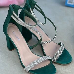 High Heeled Emerald Green Shoe